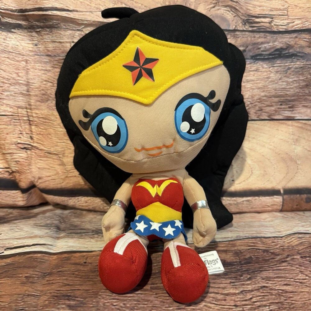 Six Flags Wonder Woman Plush DC Comics Justice League Big Head Chibi Toy 2015